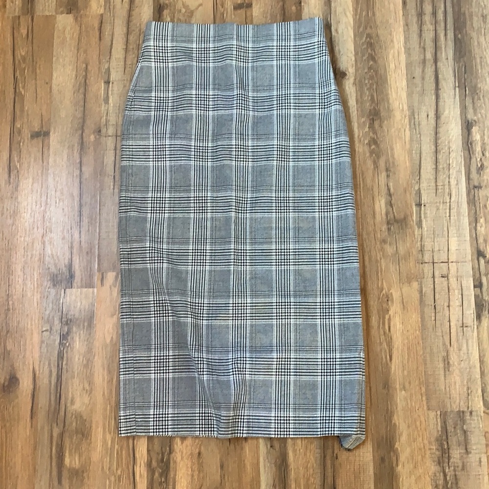 Pencil skirt